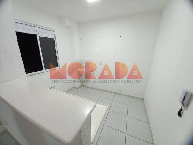 #17 - Apartamento para Venda em Feira de Santana - BA