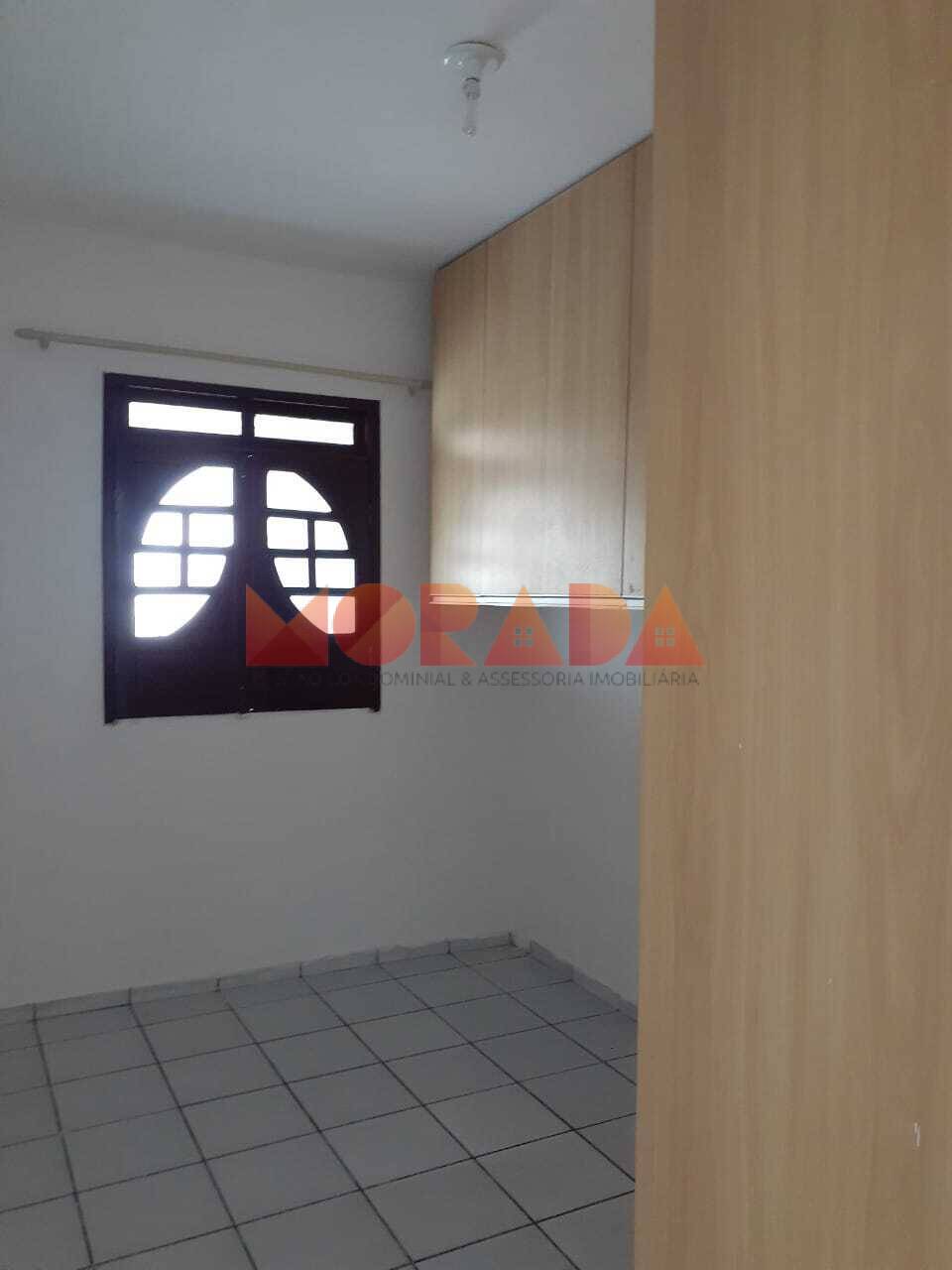 Casa para alugar com 3 quartos, 200m² - Foto 5