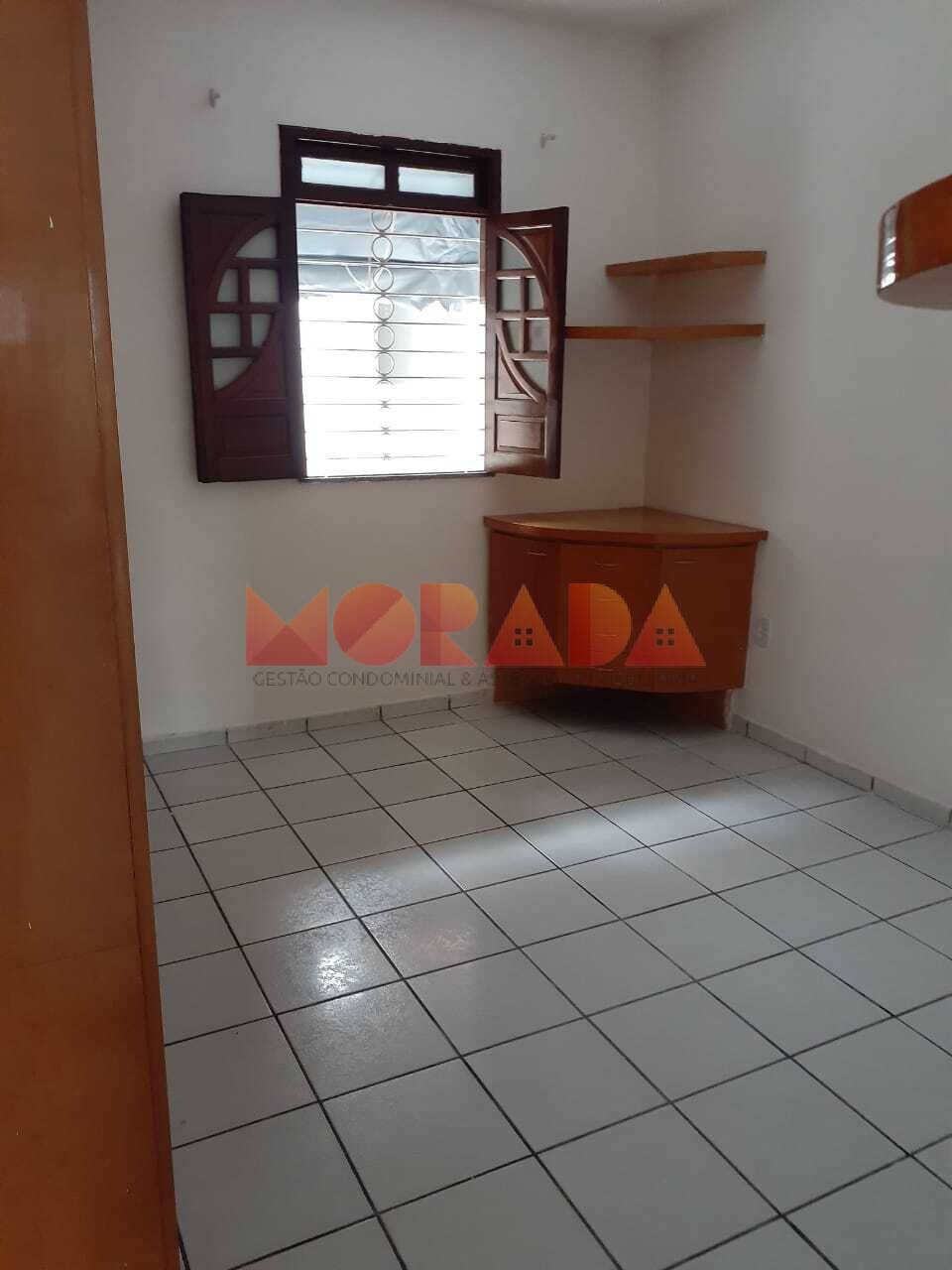 Casa para alugar com 3 quartos, 200m² - Foto 9