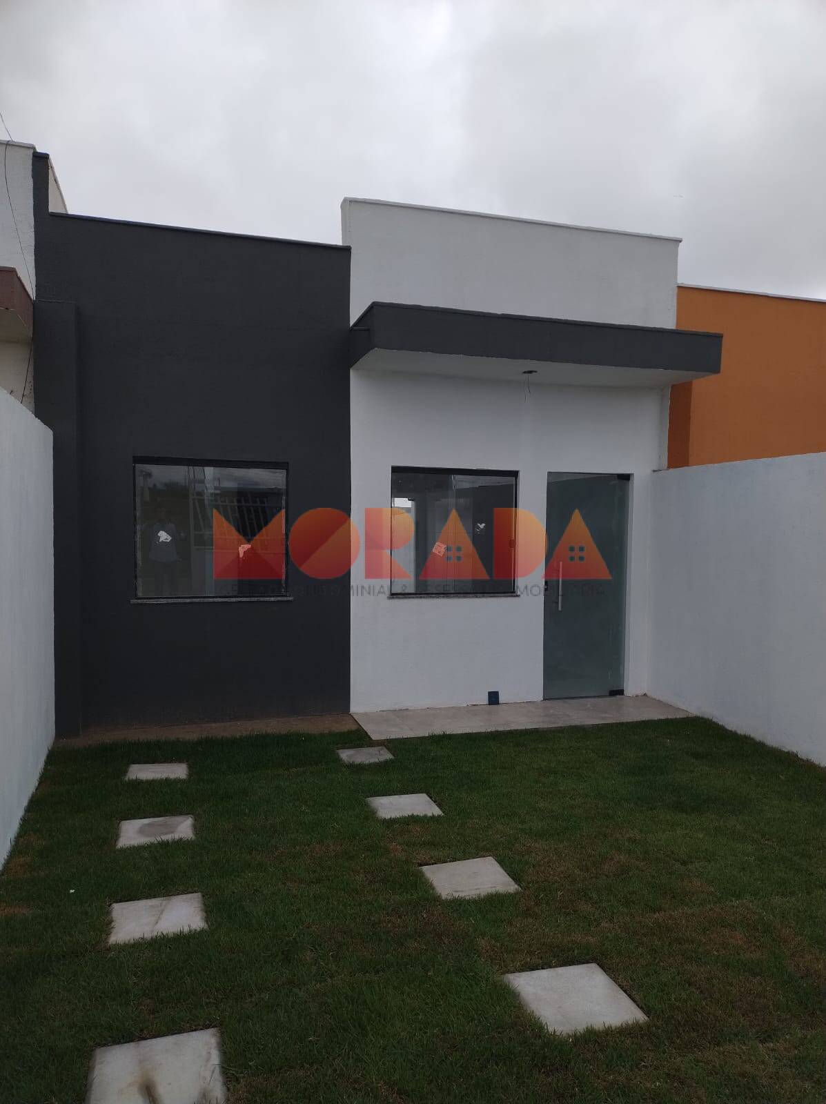 Casa à venda com 2 quartos, 41m² - Foto 1