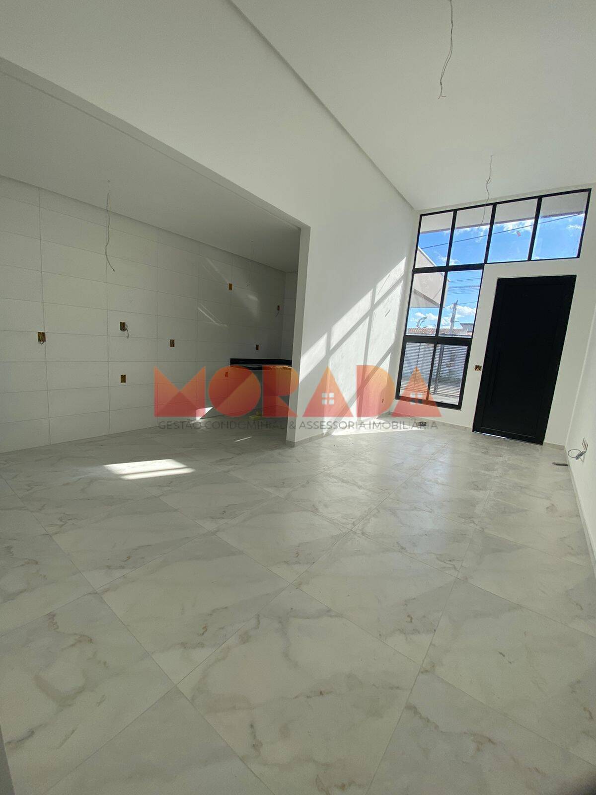 Casa à venda com 3 quartos, 122m² - Foto 4