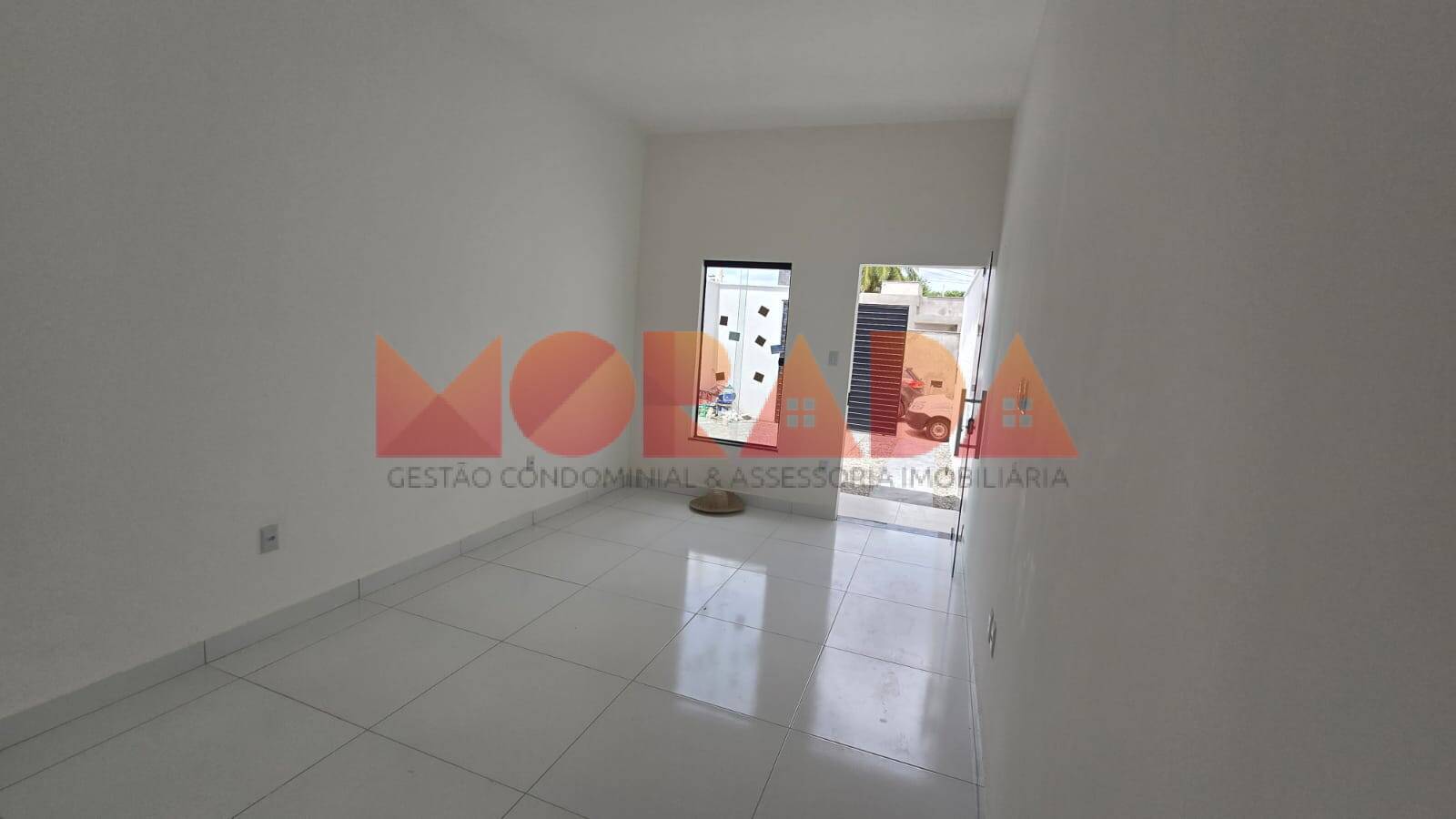 Casa à venda com 2 quartos, 54m² - Foto 4